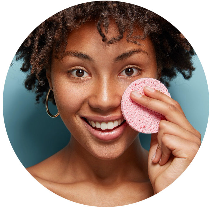 Physical vs Chemical Exfoliation: Which Is Best for You?